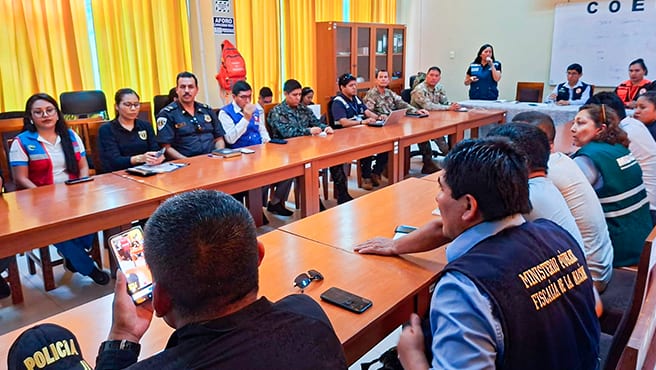 CENEPRED presentó escenarios de riesgo ante FEN en la Plataforma Regional de Defensa Civil de Madre de Dios con énfasis en déficit hídrico. Fotografía publicada por Centro Nacional de Estimación, Prevención y Reducción del Riesgo de Desastres en su sala de prensa de gob.pe.